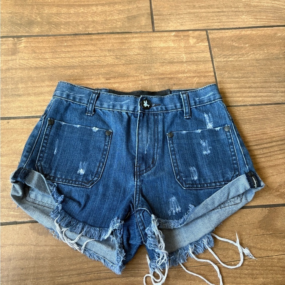 One teaspoon Y2K front pocket shorts size 24